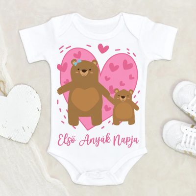 Első anyák napja rózsaszín sétáló macis body