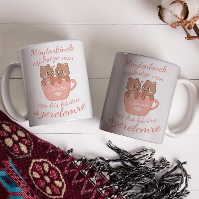 Mindenkinek szüksége van egy kis kávéra, szerelemre páros bögre