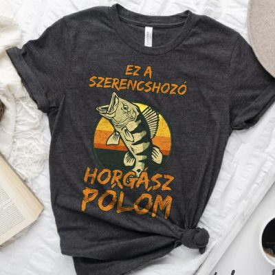 Ez a szerencsehozó horgász pólóm