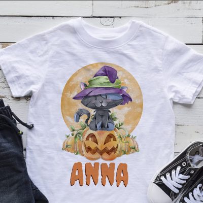 Halloweeni tökön ülő kalapos cica gyerek póló